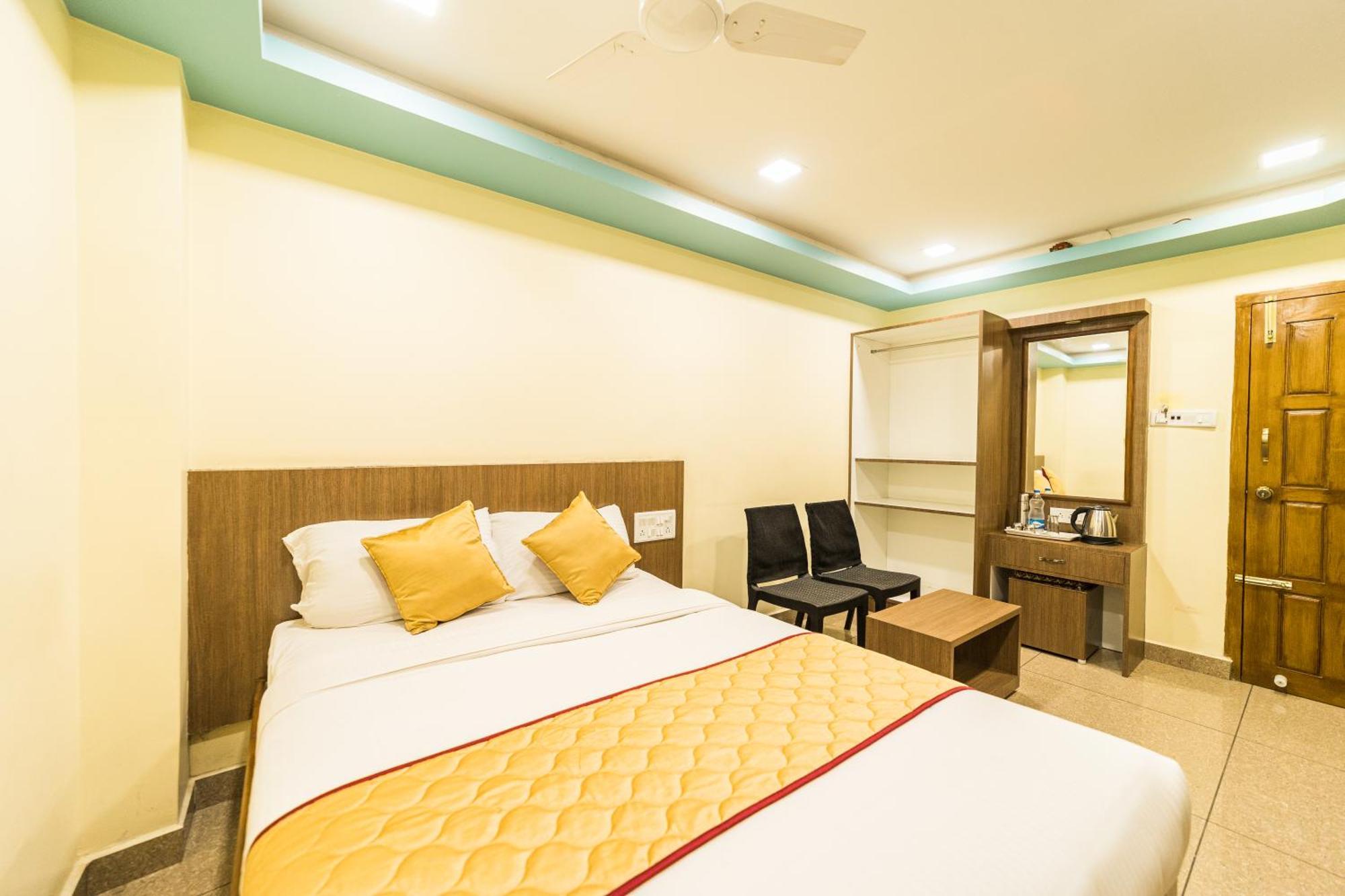 Hotel Sau Residency Kanchipuram Exterior foto